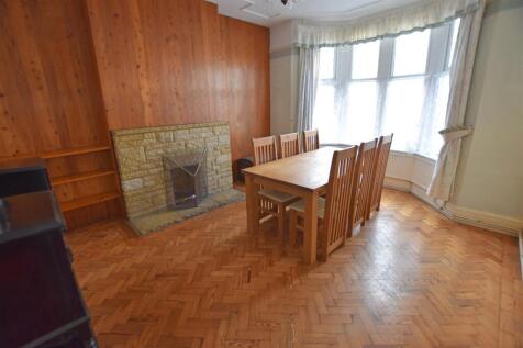 Front Room.jpg