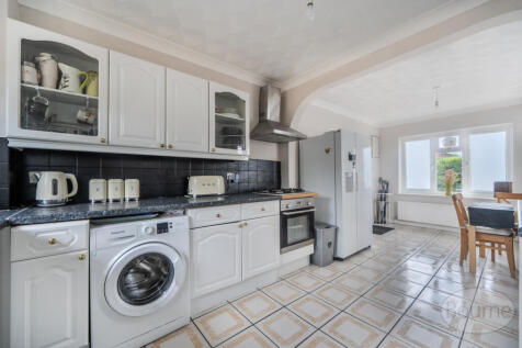 0c16bcad-a25f-4b2...