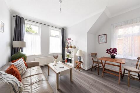 Brettenham Road, E17