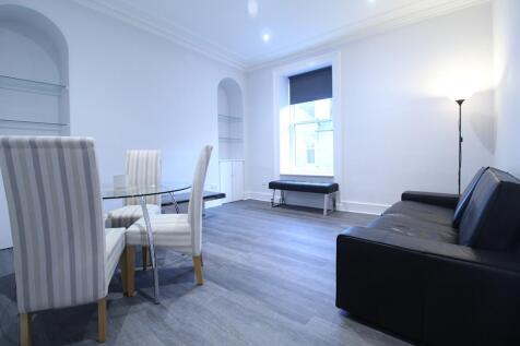 Lounge Dining