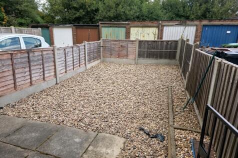 Separate Rear Garden