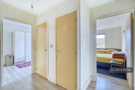 Entrance &amp; Storage Rooms