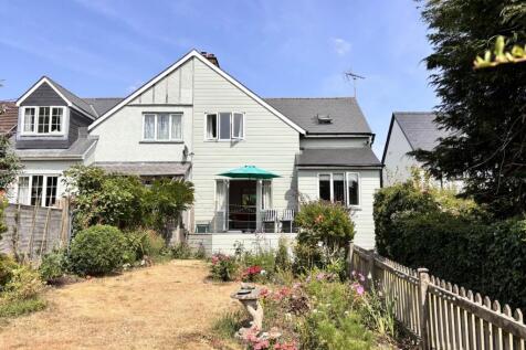 Marlborough, SN8 - property photo
