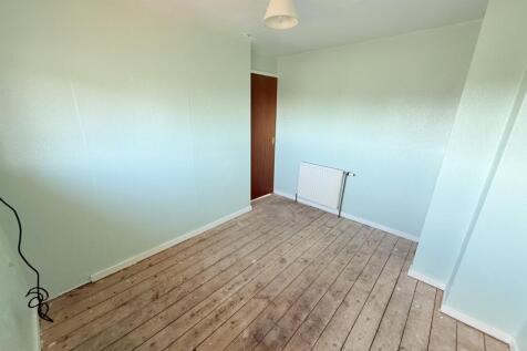 22 Mossdale, Dumfries, DG1 3RG - Braidwoods Solici