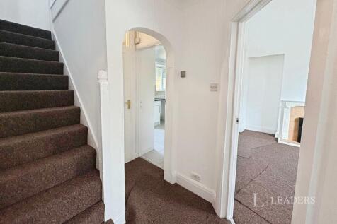 Old Shoreham Road, Hove, East Sussex, BN3 photo 3