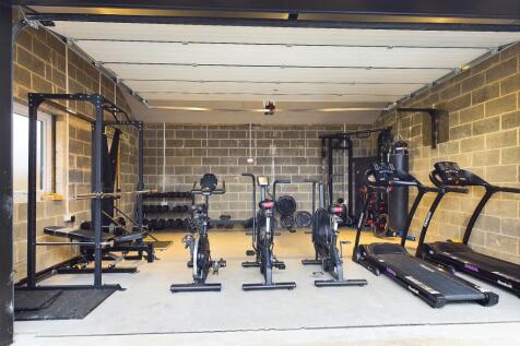 Garage  or Gym