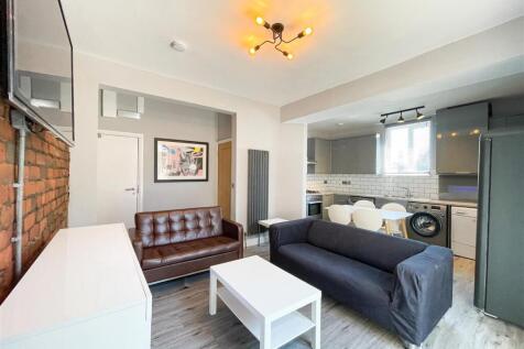 6-bed house on 22 Filey Street, Broomhall, Sheffield, £2,860/mo