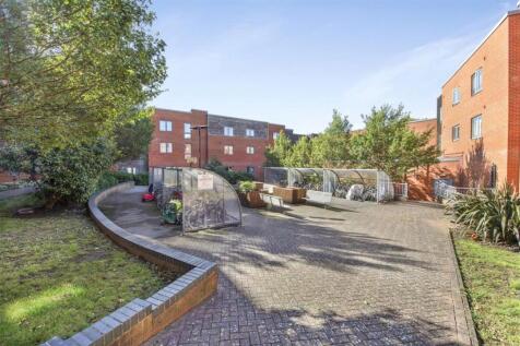 Property Image 8