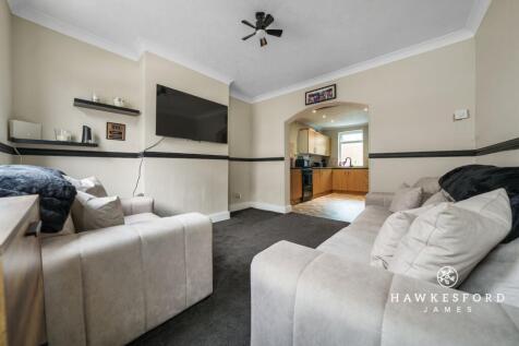 Clyde Street, Sheerness - Lounge