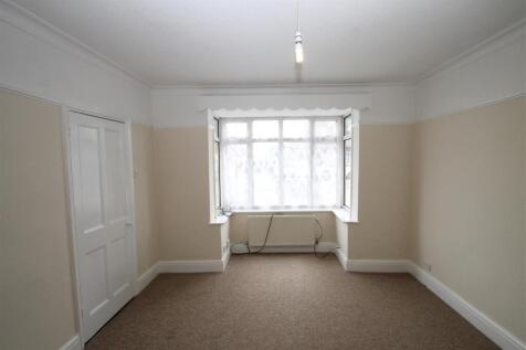 lounge 1.JPG