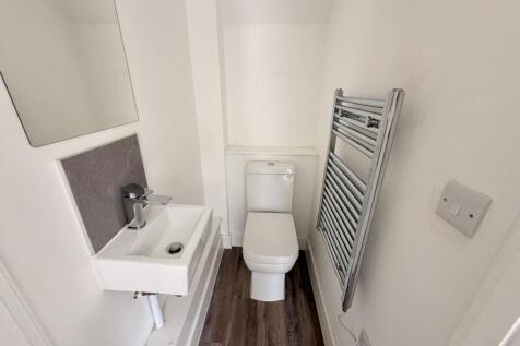 Lescar Road, Waverley, Rotherham, South Yorkshire, S60 photo 5