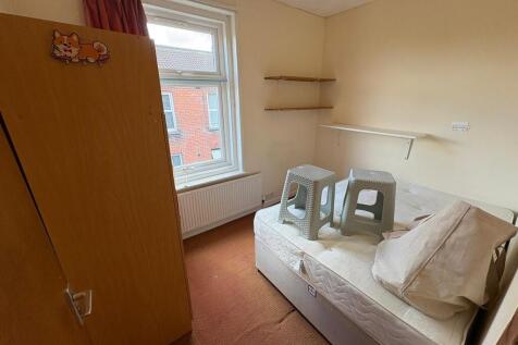 PHOTO-2025-09-15-...