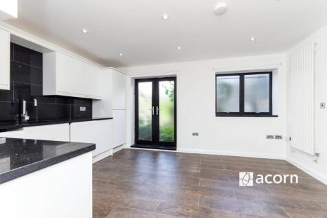 Open Plan Lounge (3)