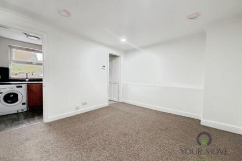 Studio flat on Brockley Rise, London, SE23, £1,150/mo