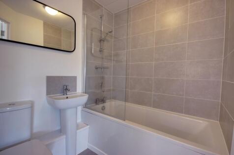 1 Bed 1 ensuite A