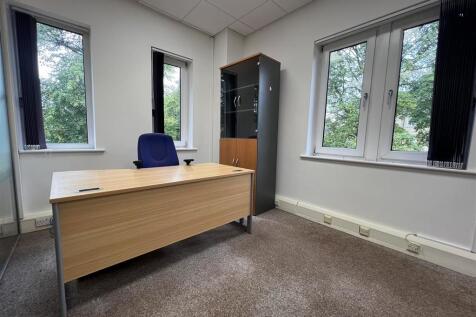 Office to rent Image 6