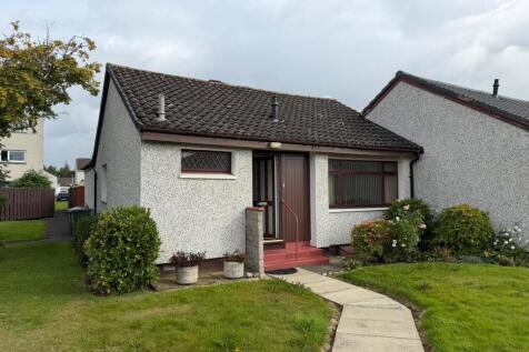 22 BUTE DRIVE, PERTH, PH1 3BQ