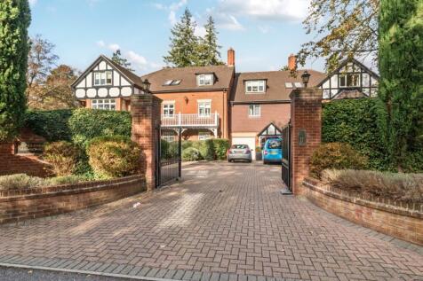 Larch Avenue