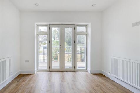 114534_Flat 5 8 Coulsdon Road (6).jpg