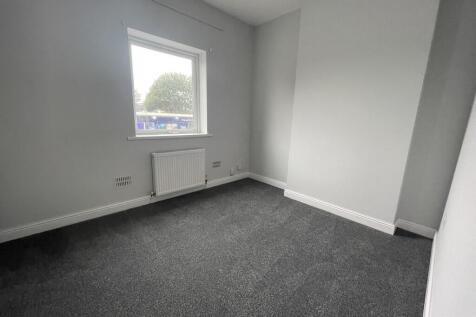 London Road, Hazel Grove, Stockport, SK7 4PS photo 4