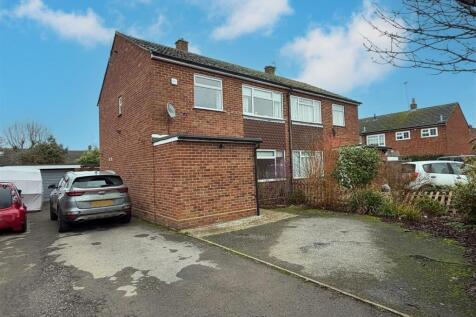 Windsor Court Rd.jpg