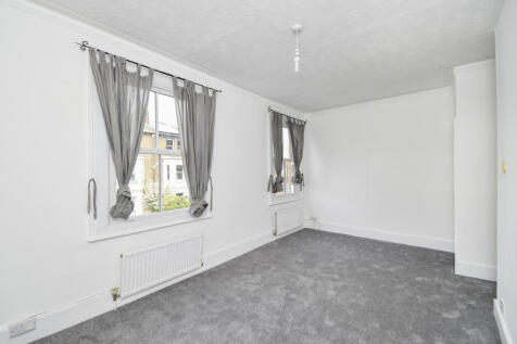 Limes Grove, Lewisham, London, SE13 photo 3