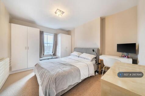 Spacious Bedroom