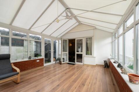 20250818105954 - IMG_1375 - 7 The Avenue, Trimley 