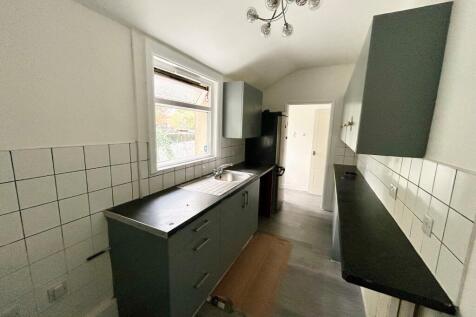 Ashby Road, LE67 3LA photo 4