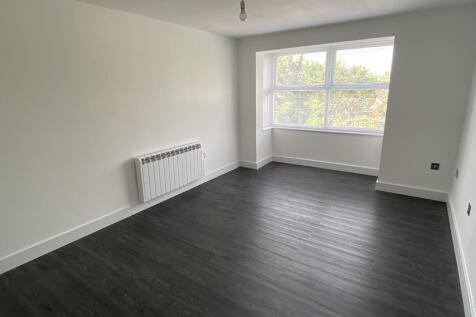 sitting room2.jpg