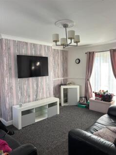 Living Room.jpg