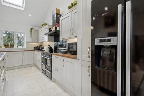 Living/Dining Kitchen