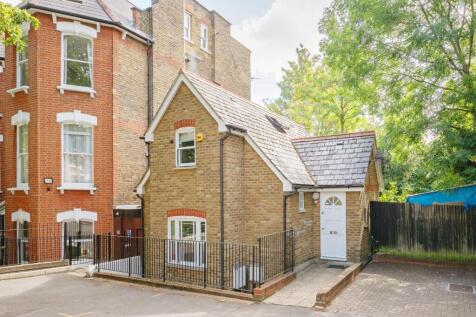London, NW6 - property photo