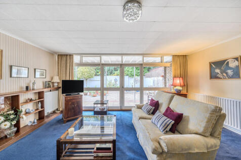 1371998-7-68f8f8b...