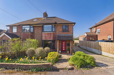 CAM01354G0-PR0690-STILL004