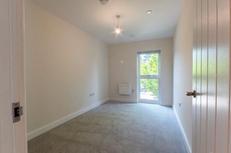 Station Road, Corby, North Northamptonshire photo 3