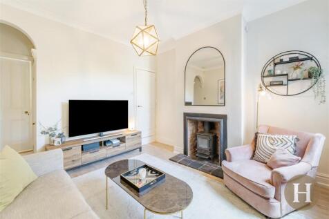 Hadleigh Estate Agents-7.jpg