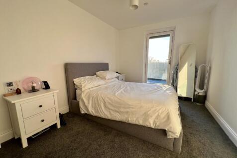 Purbeck Gate 311-313, Wimborne Road, Poole, Dorset, BH15 photo 5