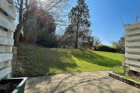 Patio.n1.jpg