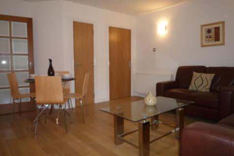 645 Great Northern Road, Flat 4 - Lounge