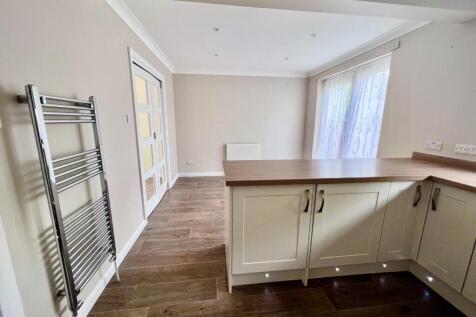 Walnut Walk, Polegate, East Sussex, BN26 photo 4