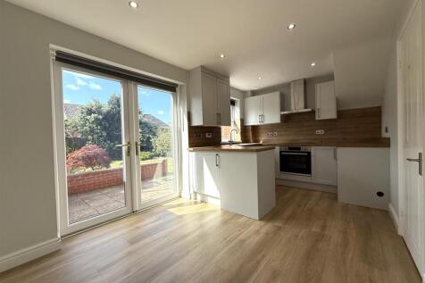 Machin Grove, Gateford, Worksop photo 5