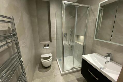 Flat 17 Francis House, 760-762 Barking Road, London photo 5