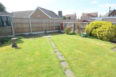 123 St Marys Rear Garden.JPG