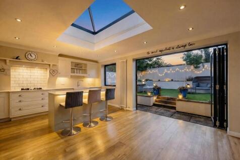 Open Plan Dining Room