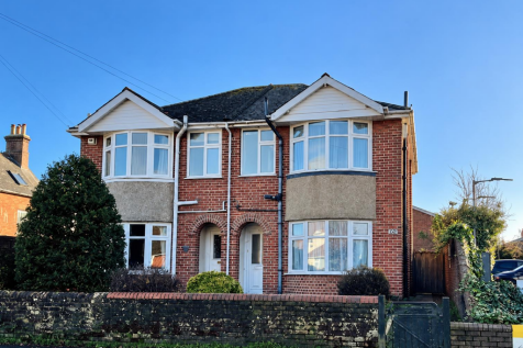 Front Leigh Rd.png