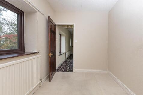 Bramleys Estate Agents - Leeds Road - Mirfield (22