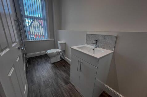 8 Westminster Trc-09.jpg