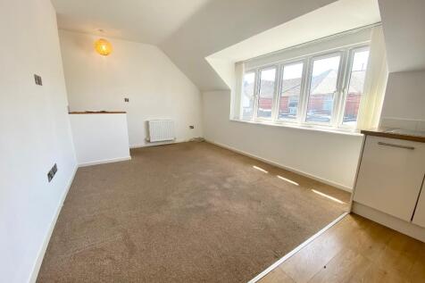 Jumpers Road, Christchurch, Dorset, BH23 photo 4
