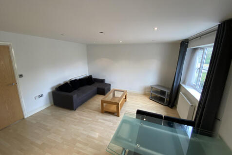 2-bed house on Gracedieu Court, Loughborough, £1,023/mo
